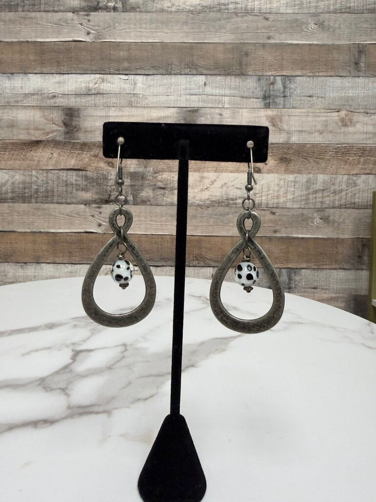 Silver Tone Center Black/White Bead Drop Earrings N/A Silver N/A women EARRINGS - JEWELRY
