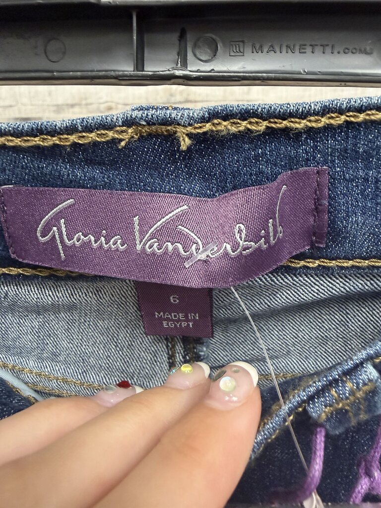 NWT Gloria Vanderbilt Dark Wash Denim Jeans