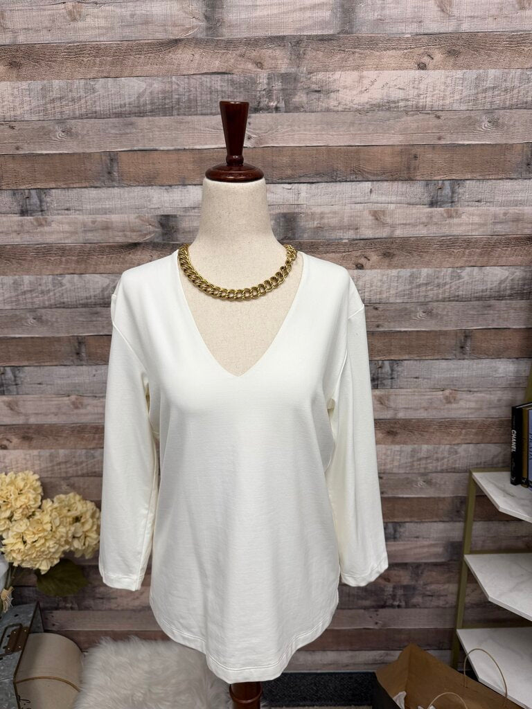 Chico's White Long Sleeve V-Neck Knit Top