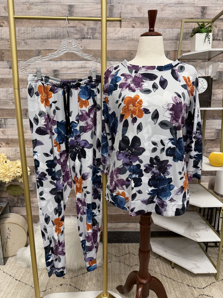Simply Vera Wang Floral Print Set With Sweatshirt and Joggers