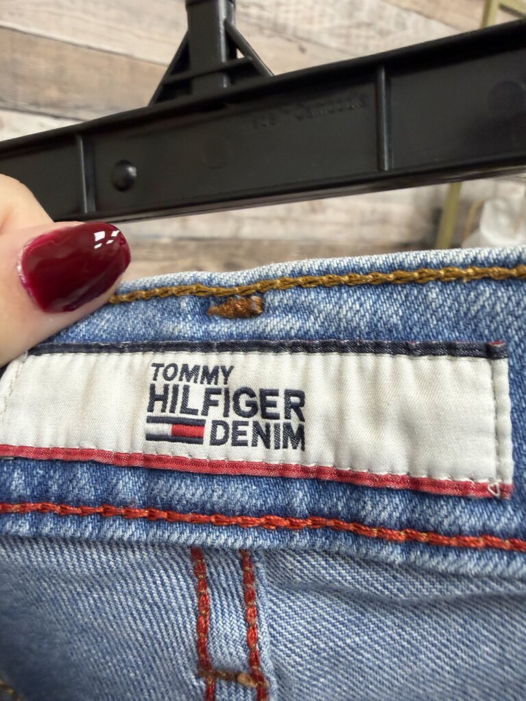Tommy Hilfiger Light Wash Pocket Detail Jeans