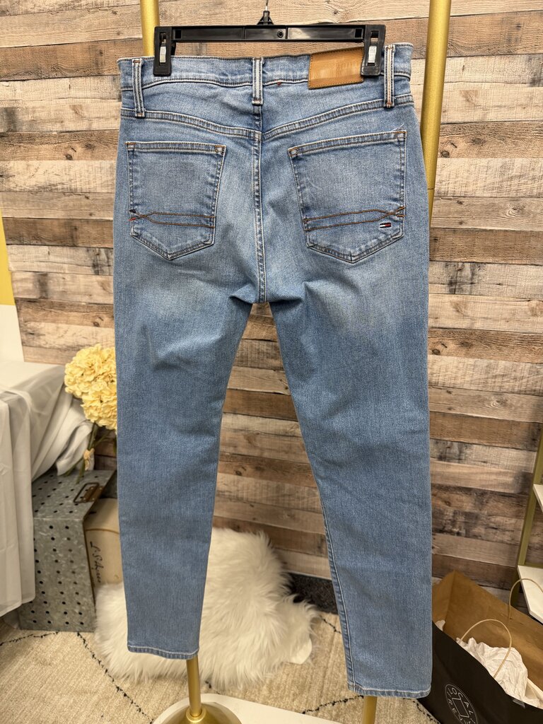 Tommy Hilfiger Light Wash Pocket Detail Jeans