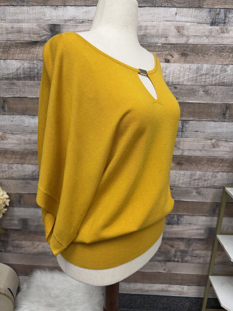 Joseph A Mustard Yellow Short Sleeve Pullover