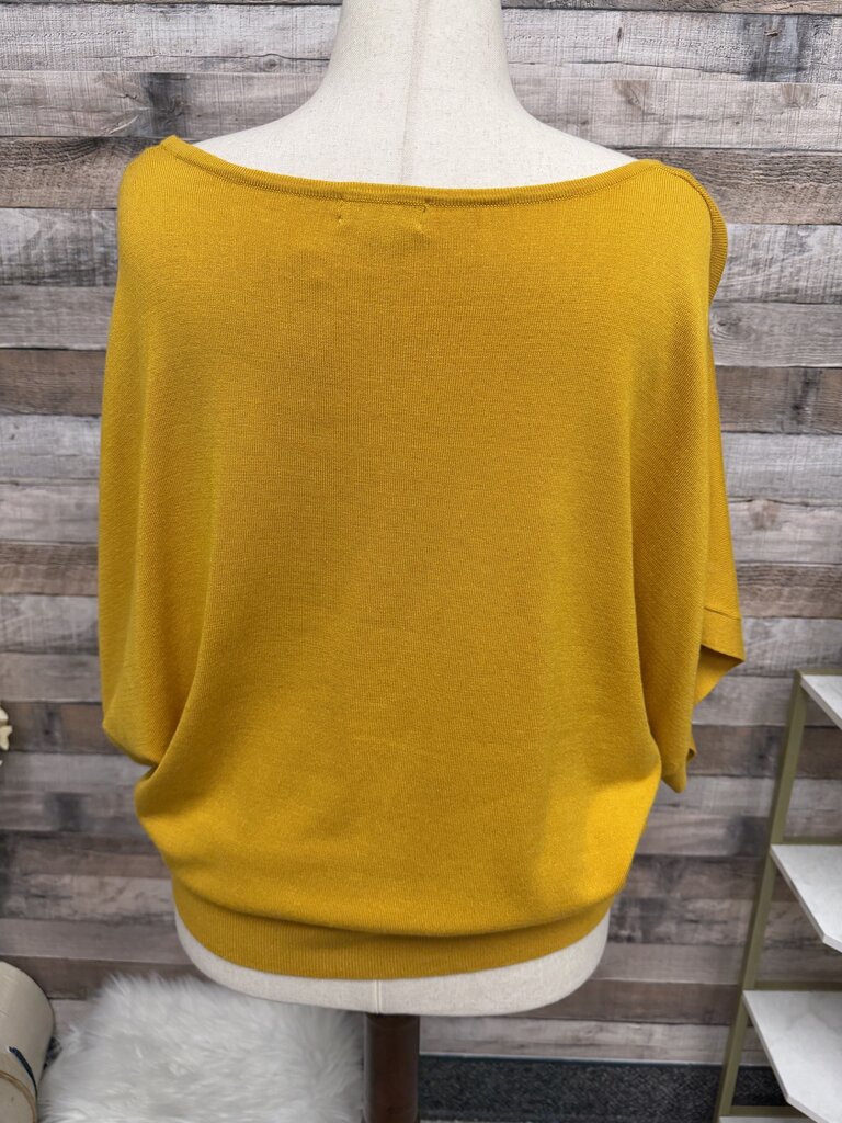 Joseph A Mustard Yellow Short Sleeve Pullover