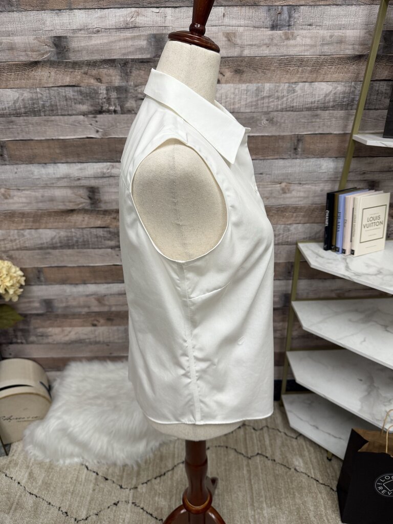 Ann Taylor White Sleeveless Button Down
