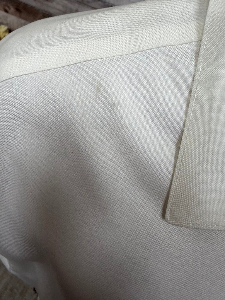 Brooks Brothers white long sleeve button up fitted shirt
