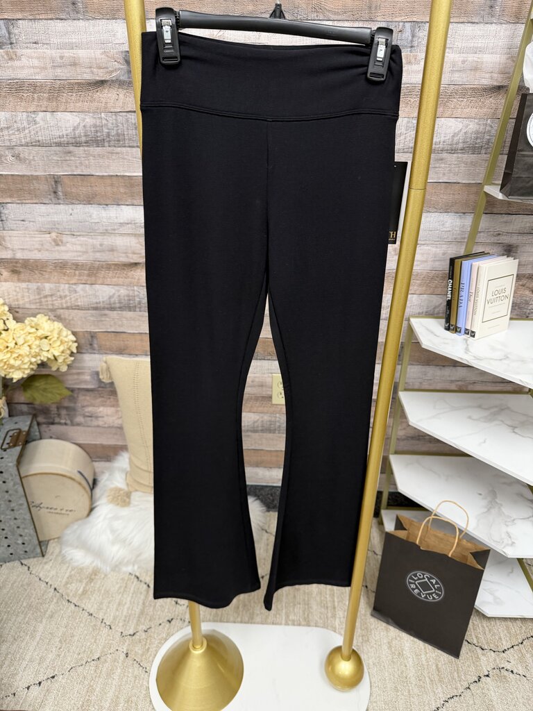 Truth black high waist flare athletic pants NWT