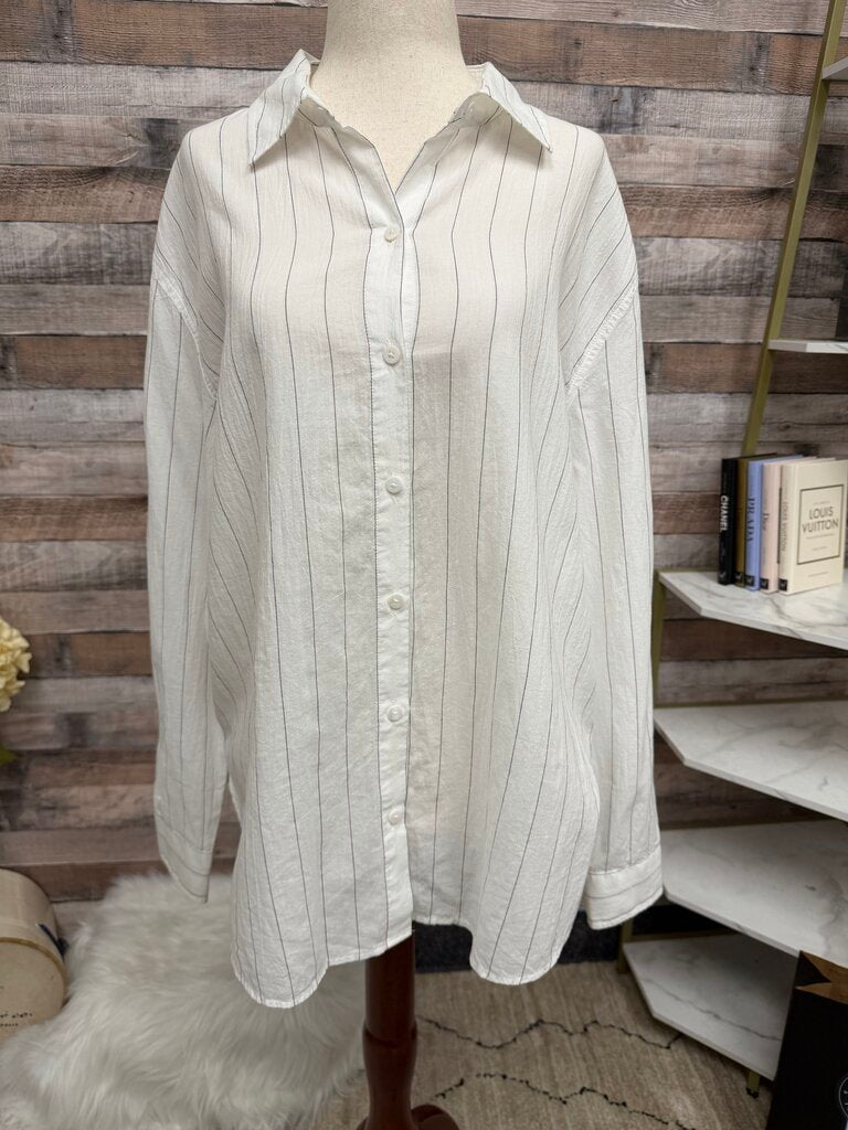 Z Supply white bottom down with subtle pinstripe