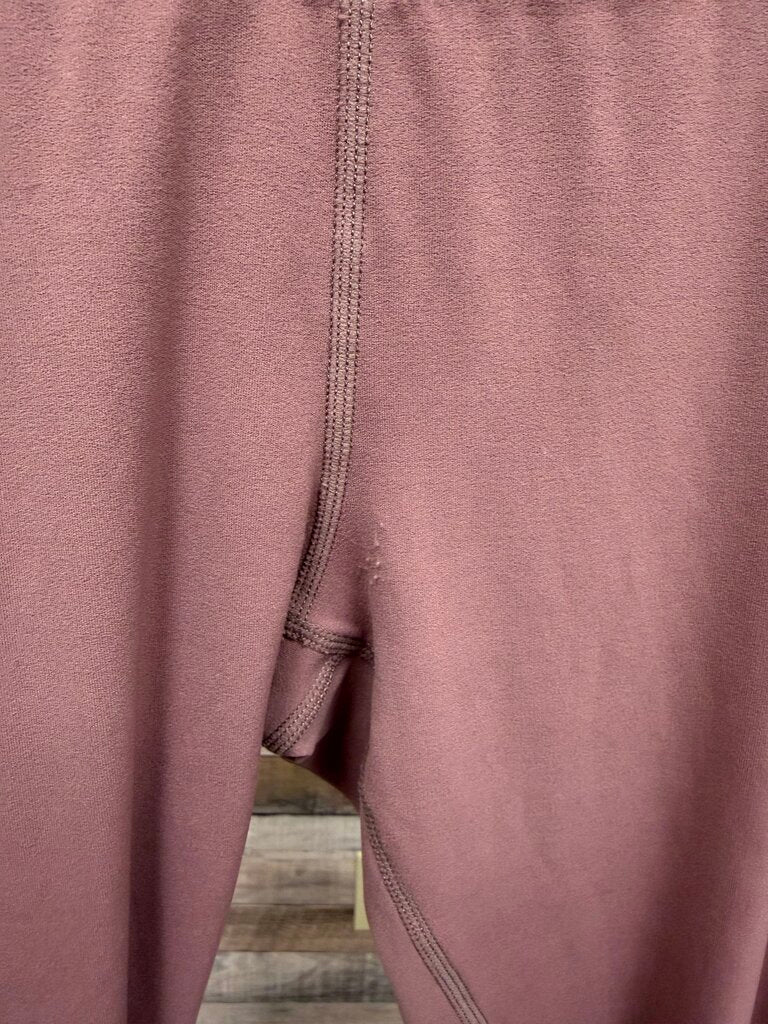 Nike rose Envy Dri-Fit 7/8 length pants