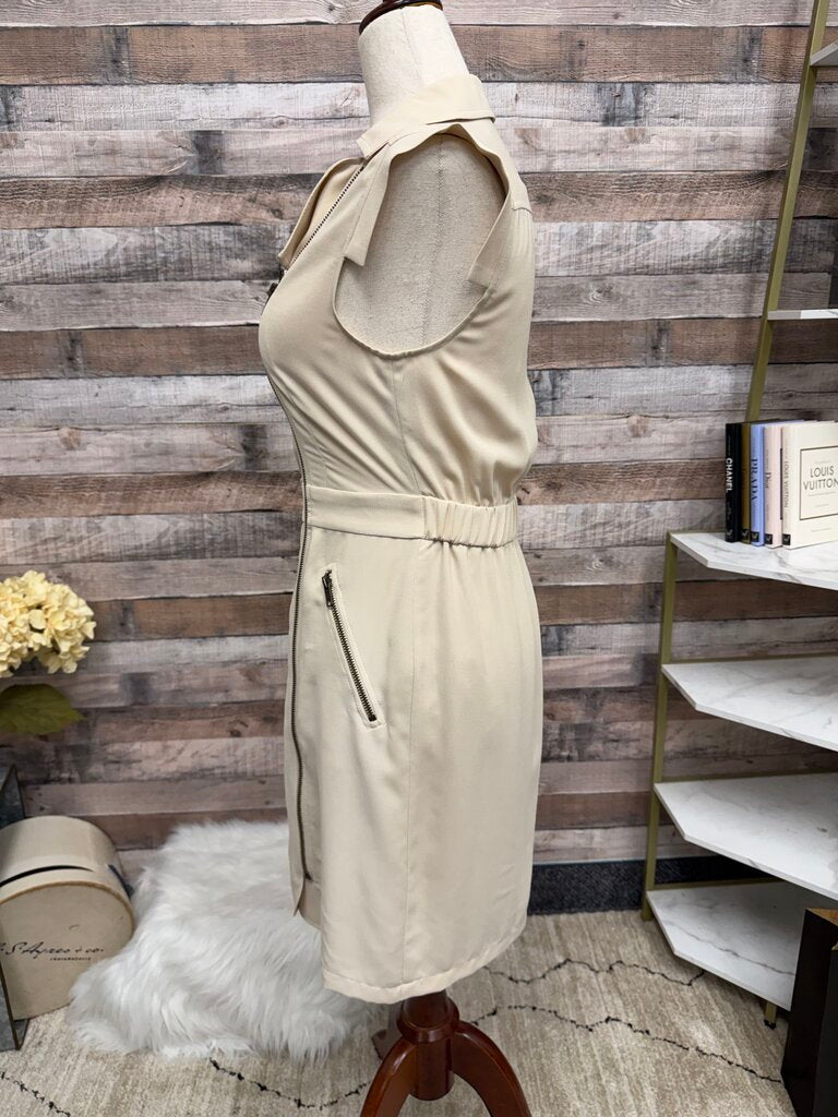 Bebe cream sleeveless dress with zip front