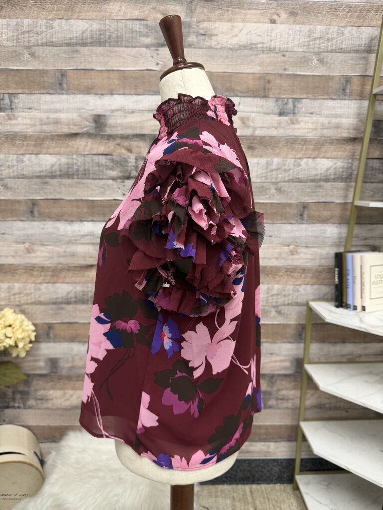 Liz Claiborne floral ruffle sleeve top