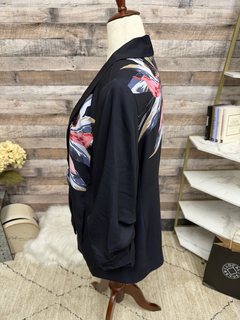 Chicos navy floral 3/4 scrunch sleeve blazer