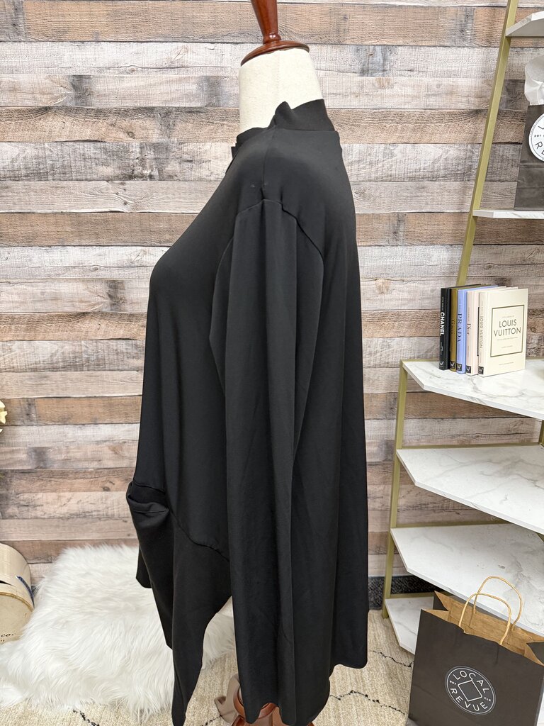 Planet black long sleeve with front pockets Planet By Lauren G black OS women TOPS