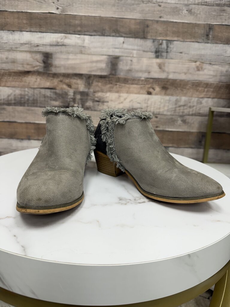 JC gray with fringe detail faux suede ankle bootie