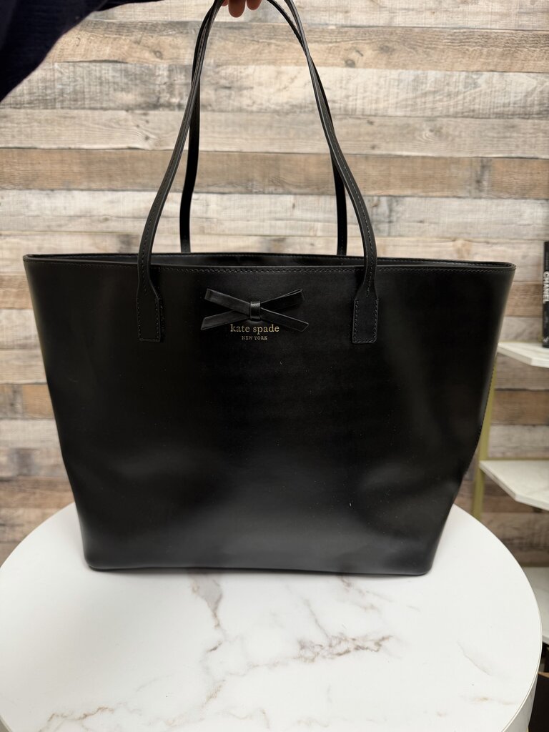 Kate Spade black Sawyer Street with bow detail