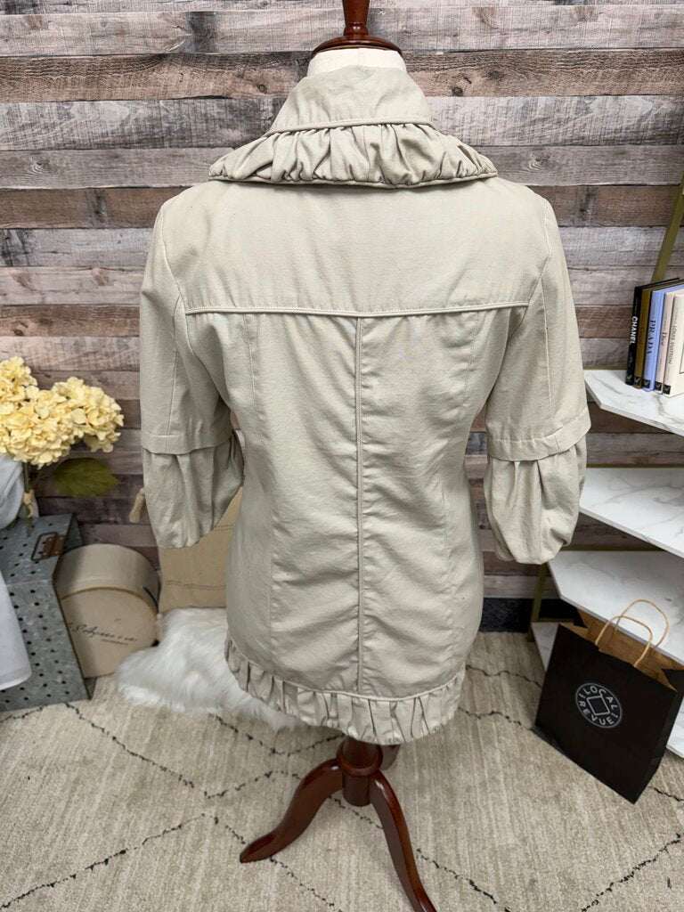 Luii beige ruffle 3/4 length sleeve bottom up jacket