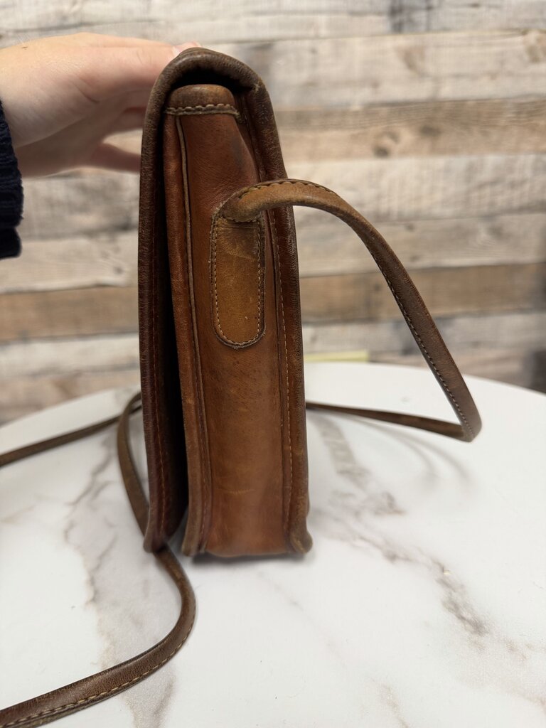 Coach brown vintage leather Compact Pouch 9620 crossbody pouch