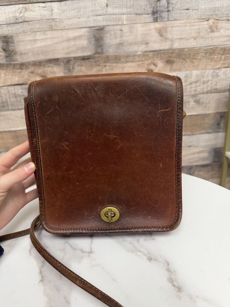 Coach brown vintage leather Compact Pouch 9620 crossbody pouch Coach brown OS women ACCESSORIES