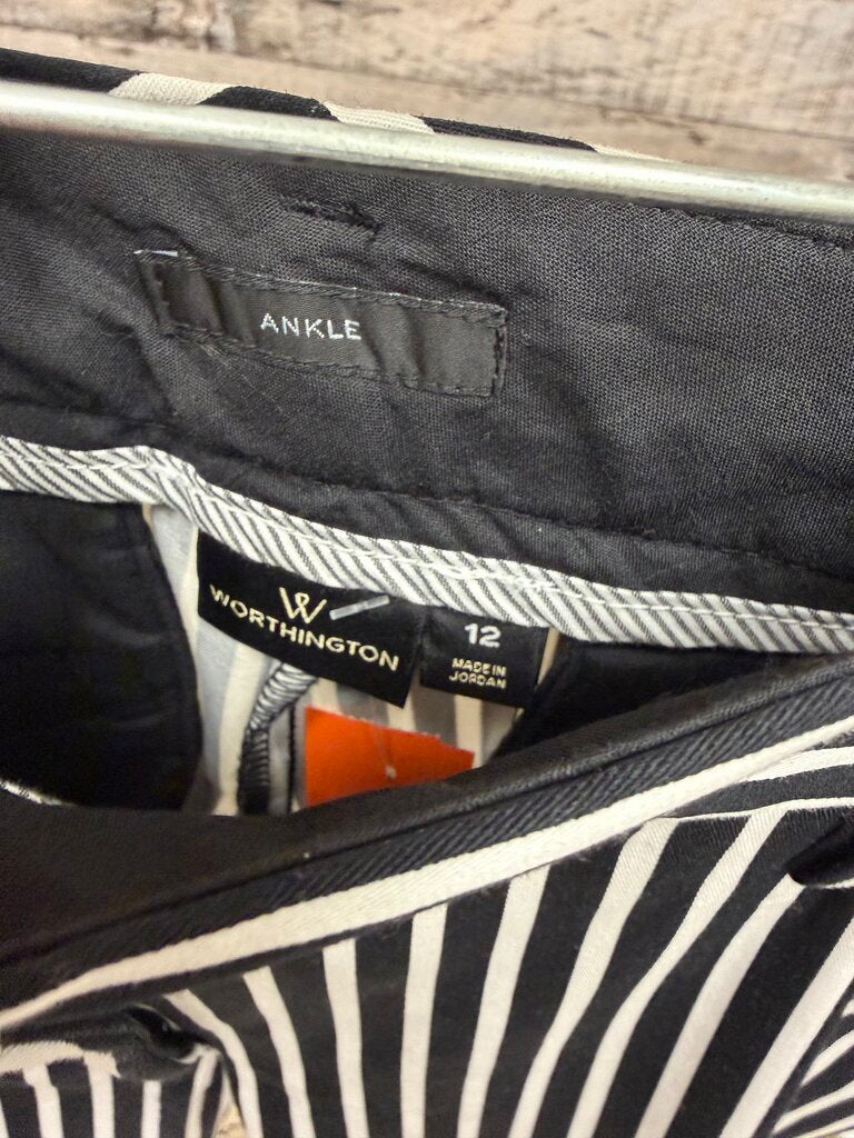 Worthington black with white strip ankle pant