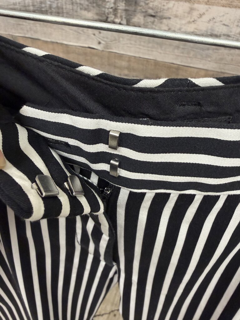 Worthington black with white strip ankle pant