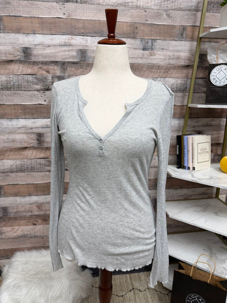 Banana Republic Lt Grey Ribbed Knit Long Sleeve Top Banana Republic Grey L women TOPS