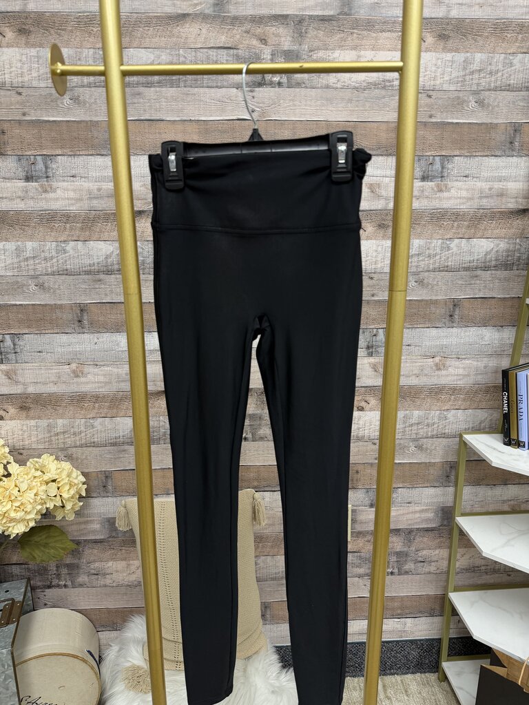 Spanx Black Look At Me Now Seamless Leggings