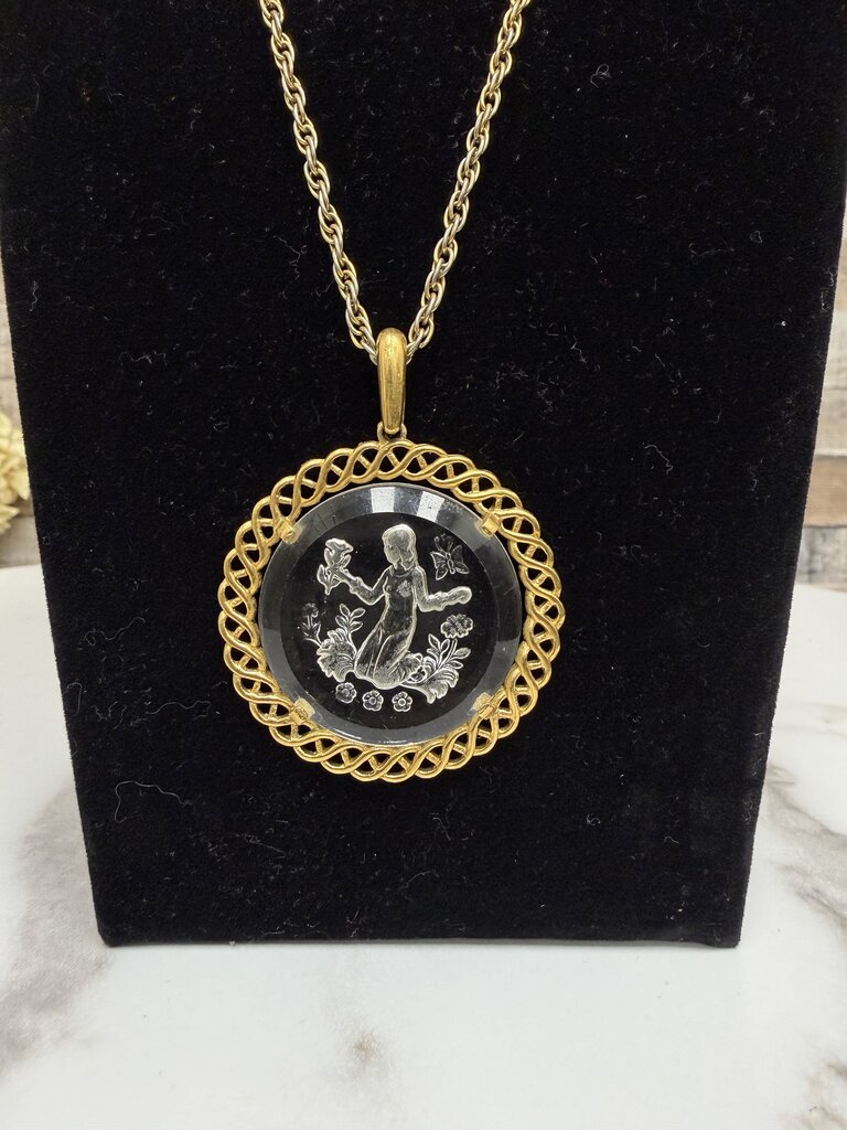 Gold Tone W/ Clear Round Pendant Necklace Gold OS women ACCESSORIES