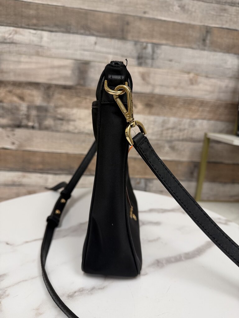 Michael Kors Black Nylon Jet Set Crossboy