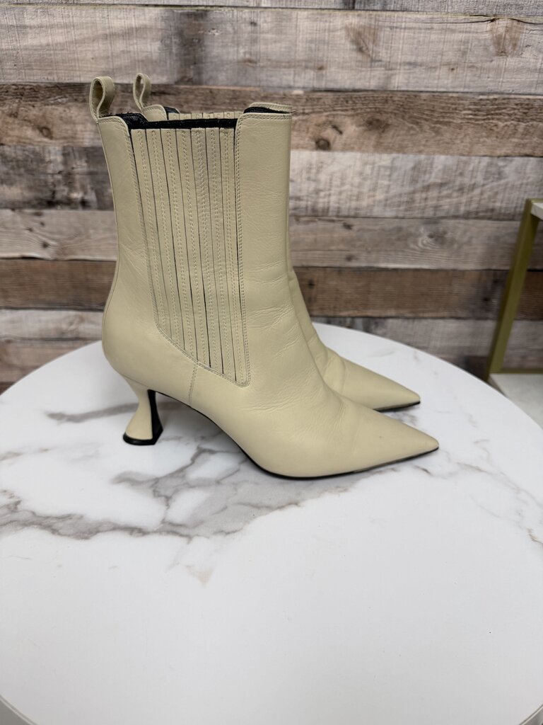 M.Gemi Cream Leather Ankle Boot w/ Woven Detail