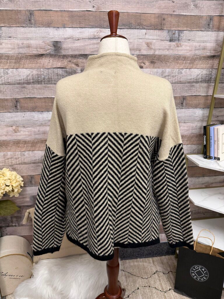 Halogen soft tan mock neck sweater w/ black pattern Halogen tan/black M women SWEATERS