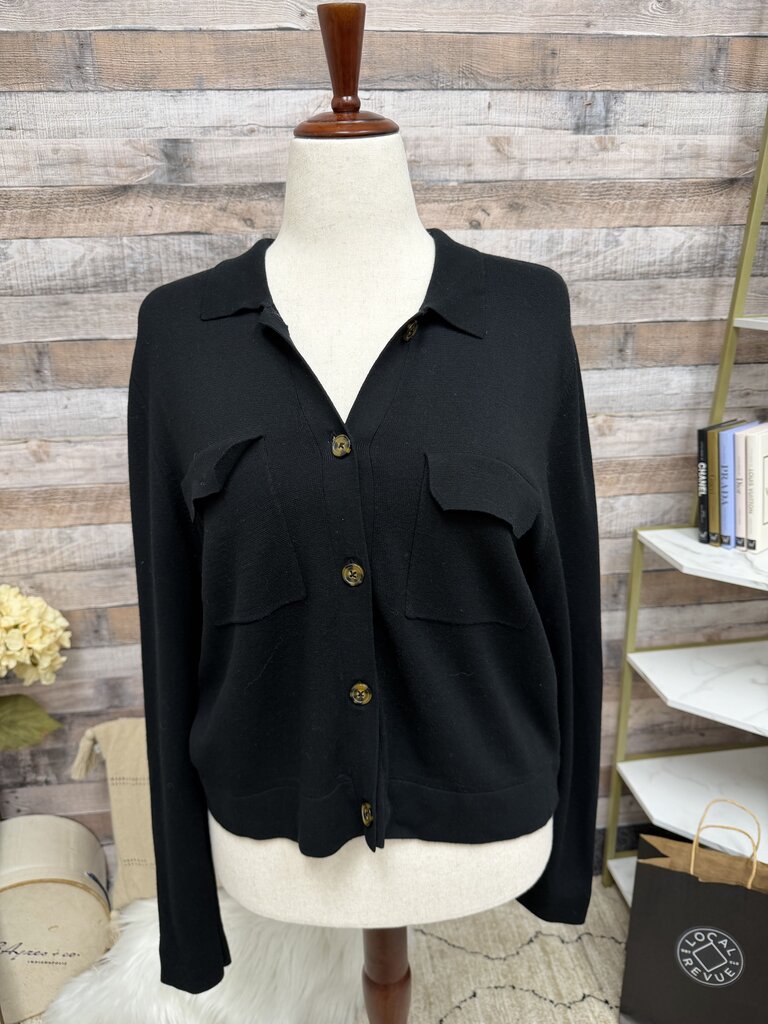 Wyeth black front pocket button cardigan