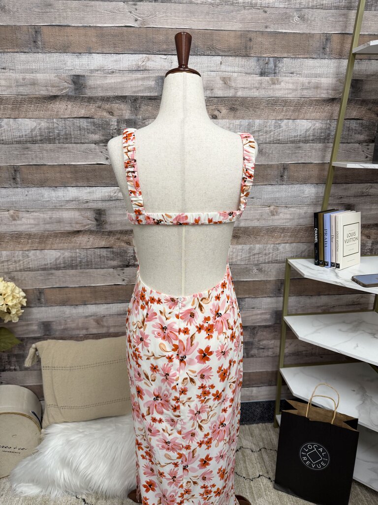 Petal & Pup NWT white floral maxi dress