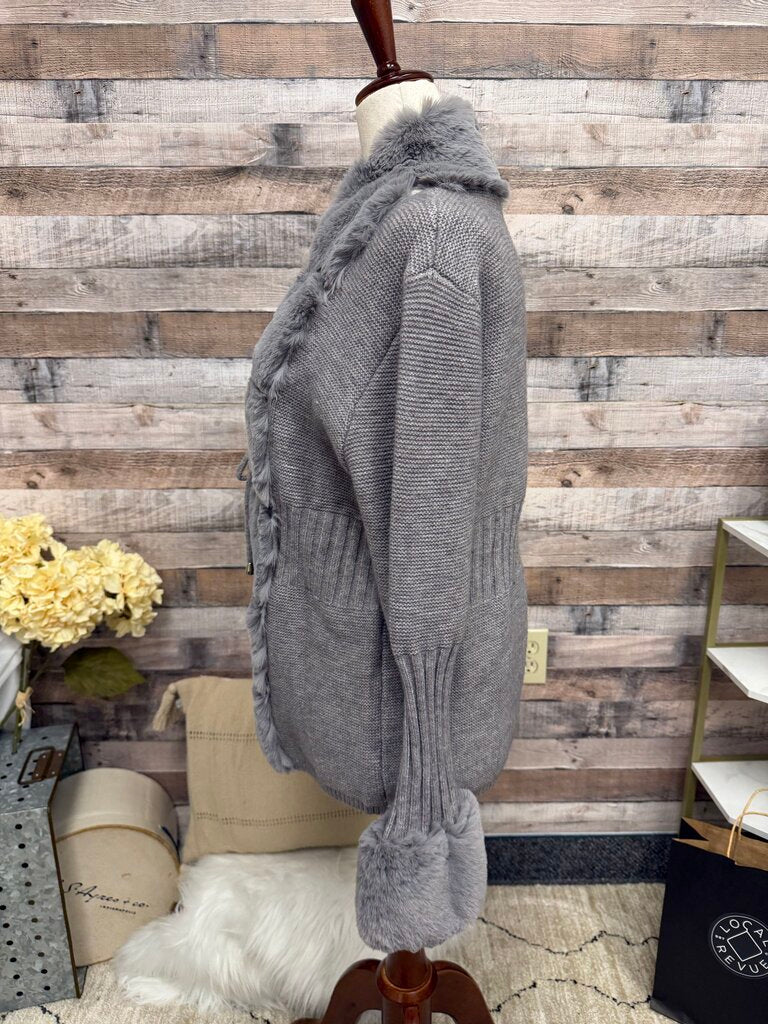 Anewsta Gray Knit Cardigan W/ Faux Fur Trim