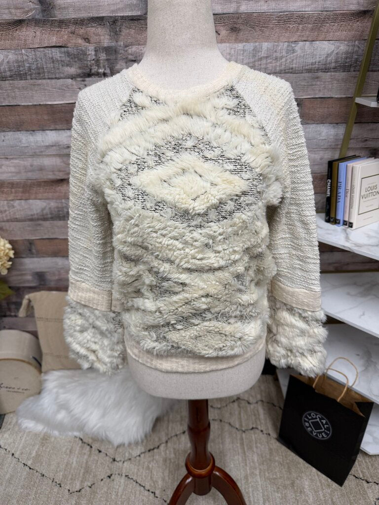 Amadi by Anthro Cream Textured Sweater W/ Faux Fur