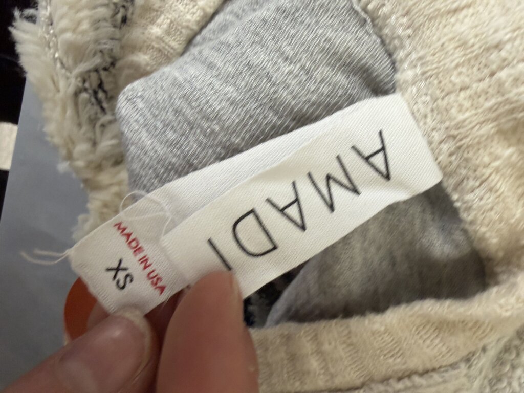 Amadi by Anthro Cream Textured Sweater W/ Faux Fur