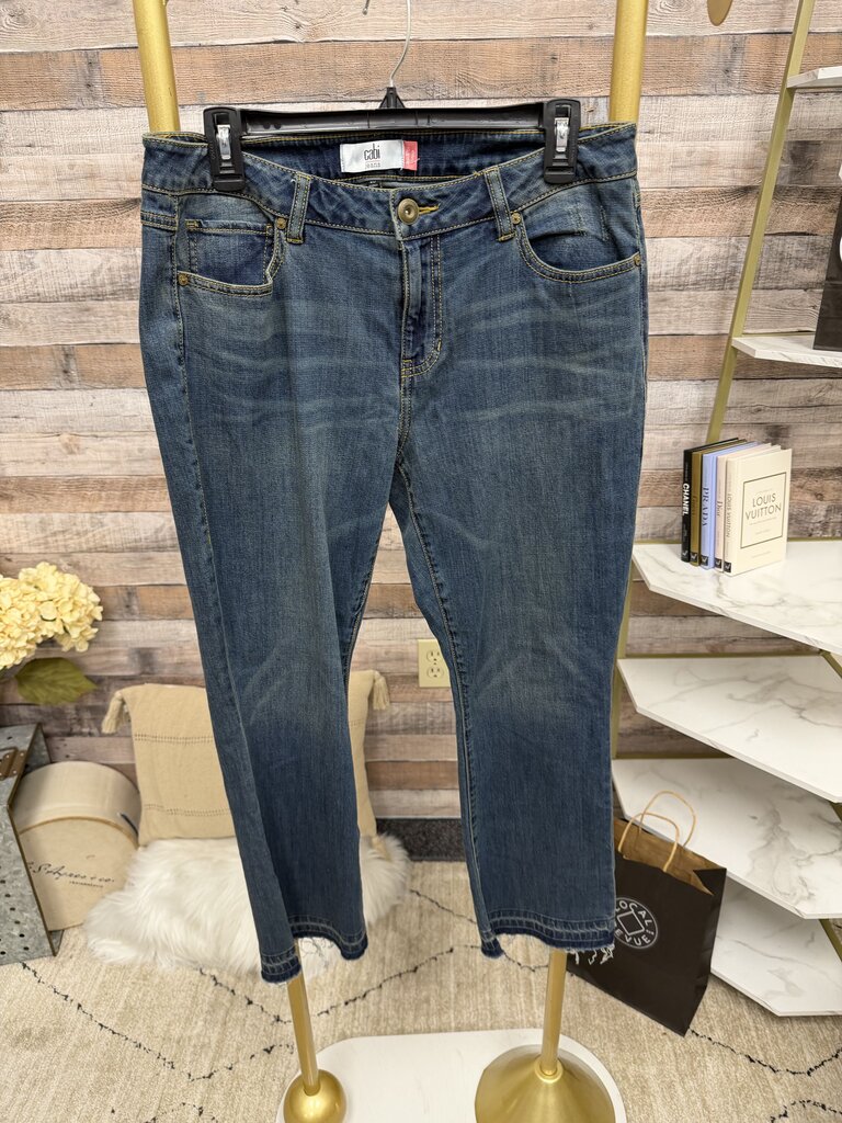 Cabi Jeans Kick It Crop blue jeans w/ frayed hem Cabi blue 10 women JEANS