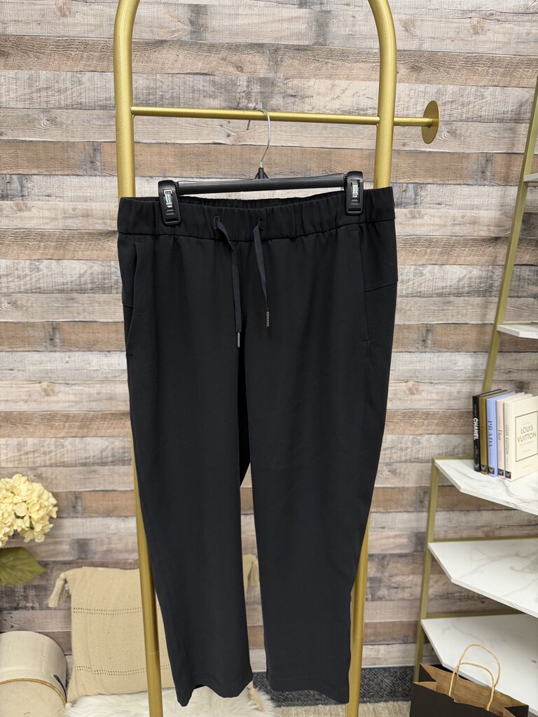 Lululemon black crop pants Lululemon black 10 women PANTS