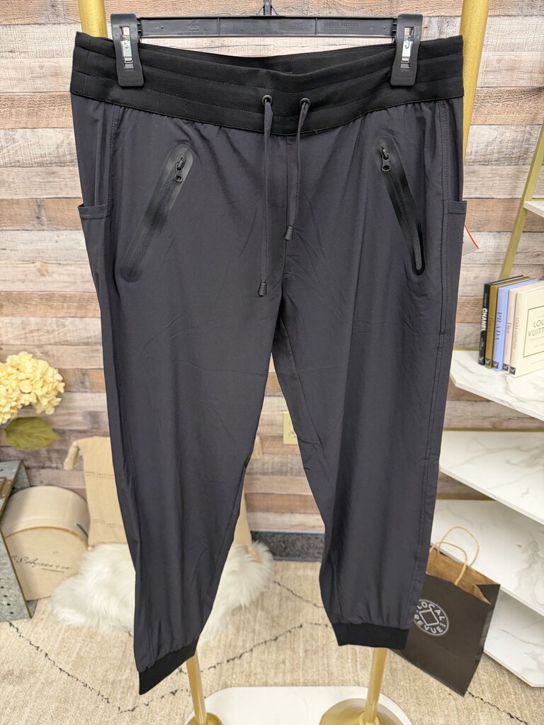 Blanc Noir NWT black Getaway Jogger Blanc Noir Black M women JOGGERS