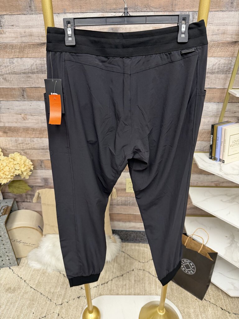 Blanc Noir NWT black Getaway Jogger Blanc Noir Black M women JOGGERS