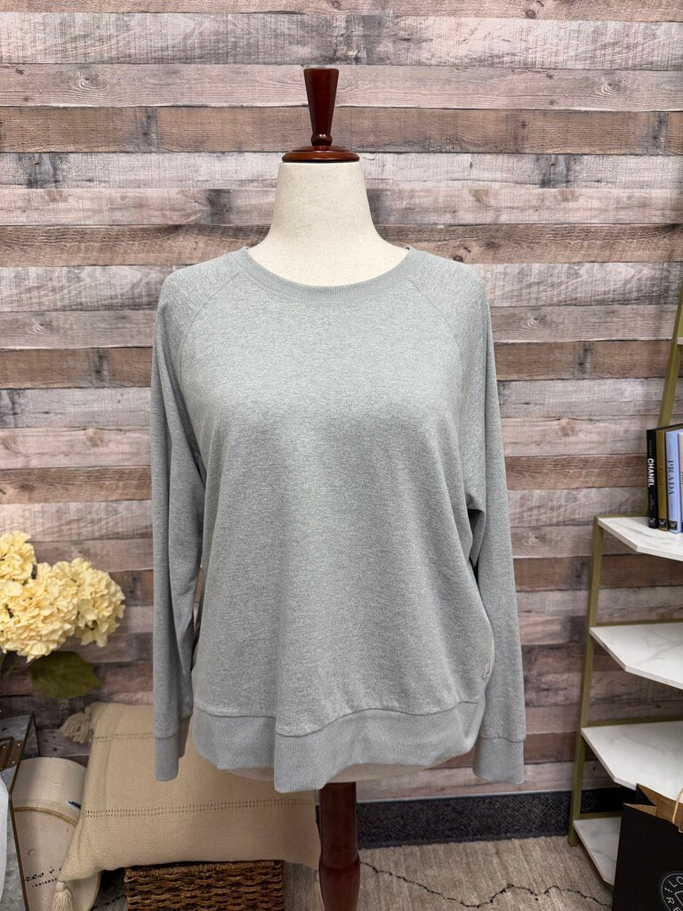 Vuori grey crewneck Vuori grey XL women TOPS
