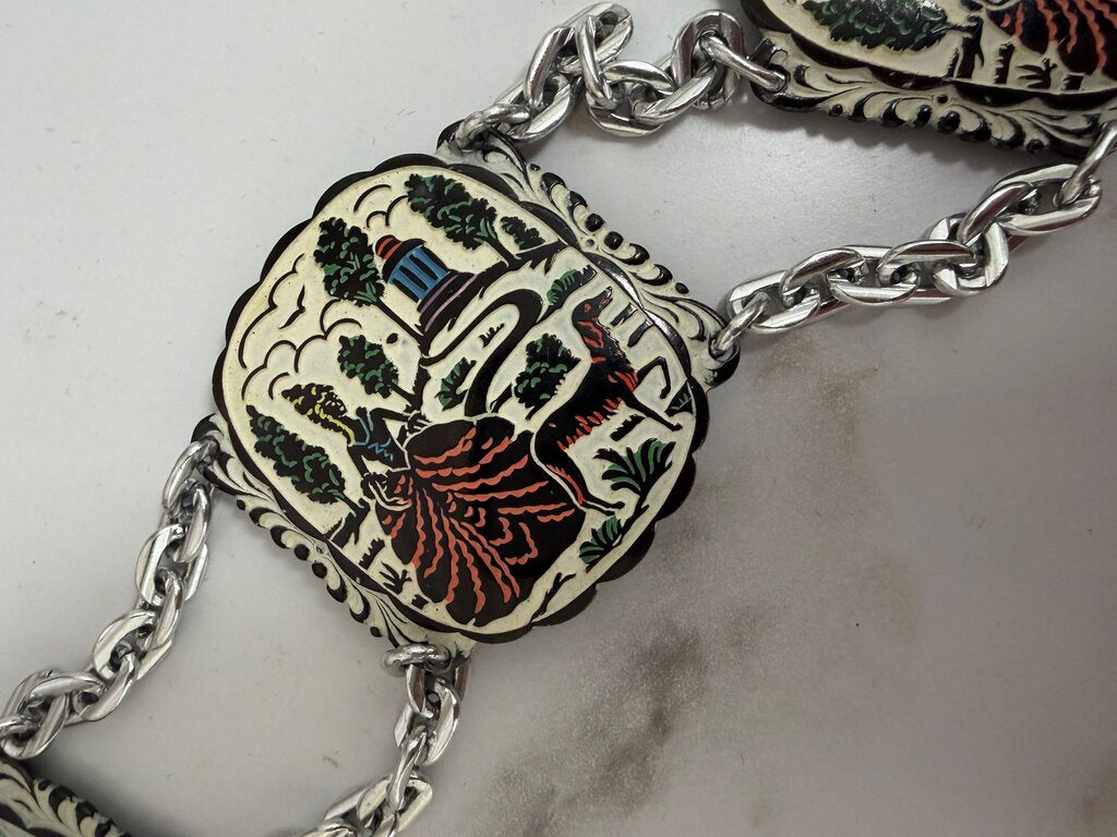 Woman & Dog w/Silver Chain Belt No Brand White/Silver OS women ACCESSORIES