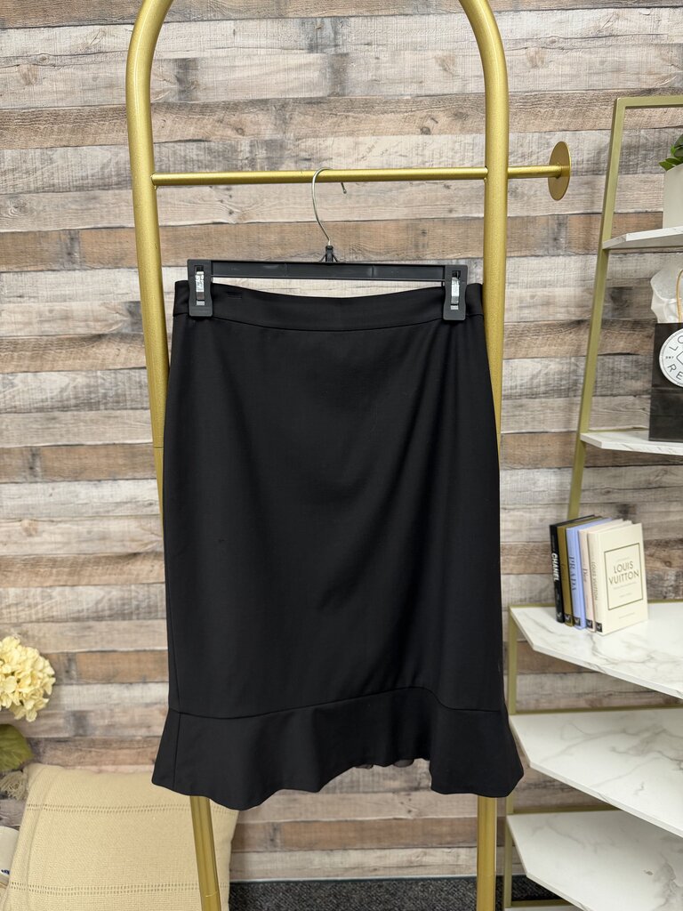 Ann Taylor black pencil skirt w/ ruffle hem Ann Taylor Black 4 women SKIRTS