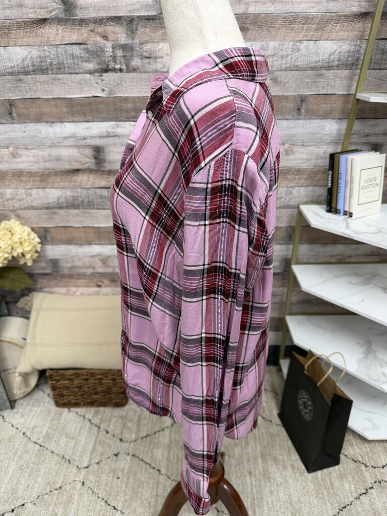 Ann Taylor pink plaid Medium button down Ann Taylor pink M women TOPS