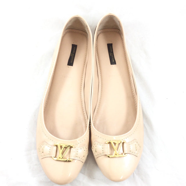 Louis Vuitton Ballet Flats. Size 41