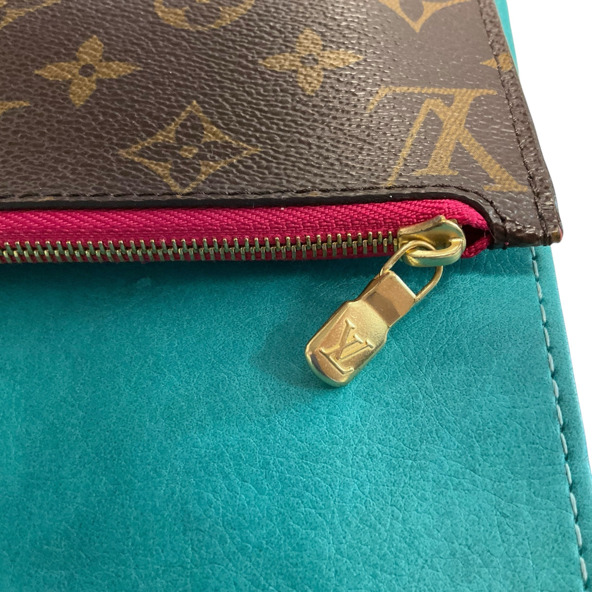Louis Vuitto Pochette Accessory