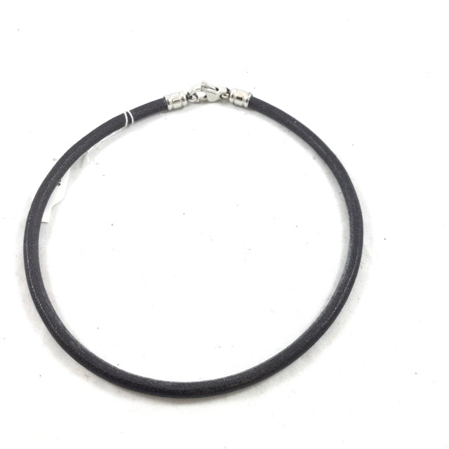 Bvlgari Leather Single Cord Choker