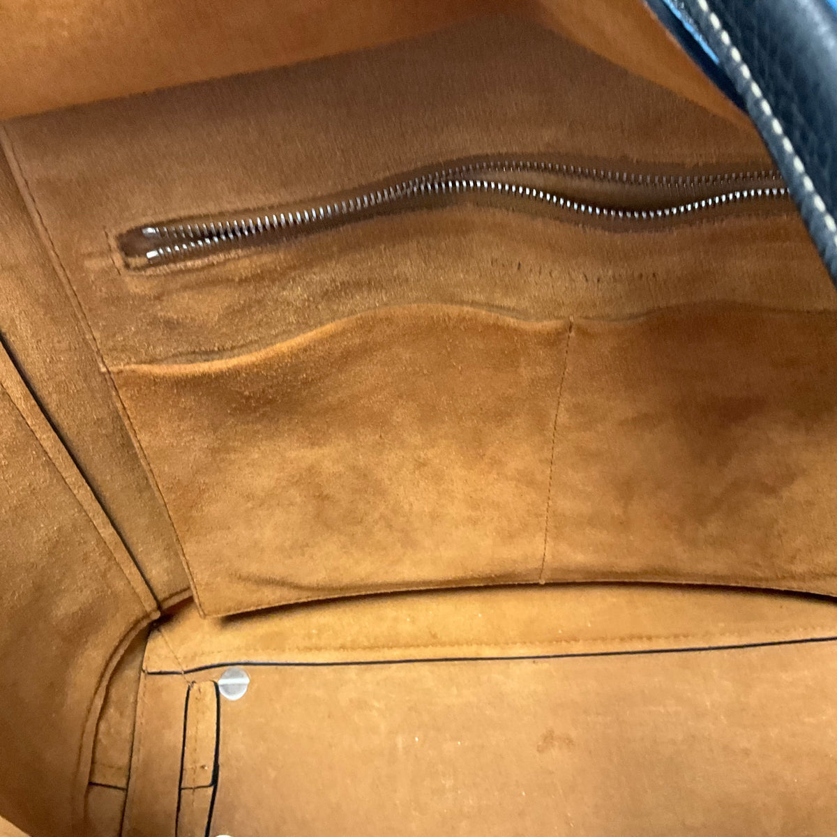 Bottega Veneta Black Leather Shoulder Handbag With Brown Suede Interior.