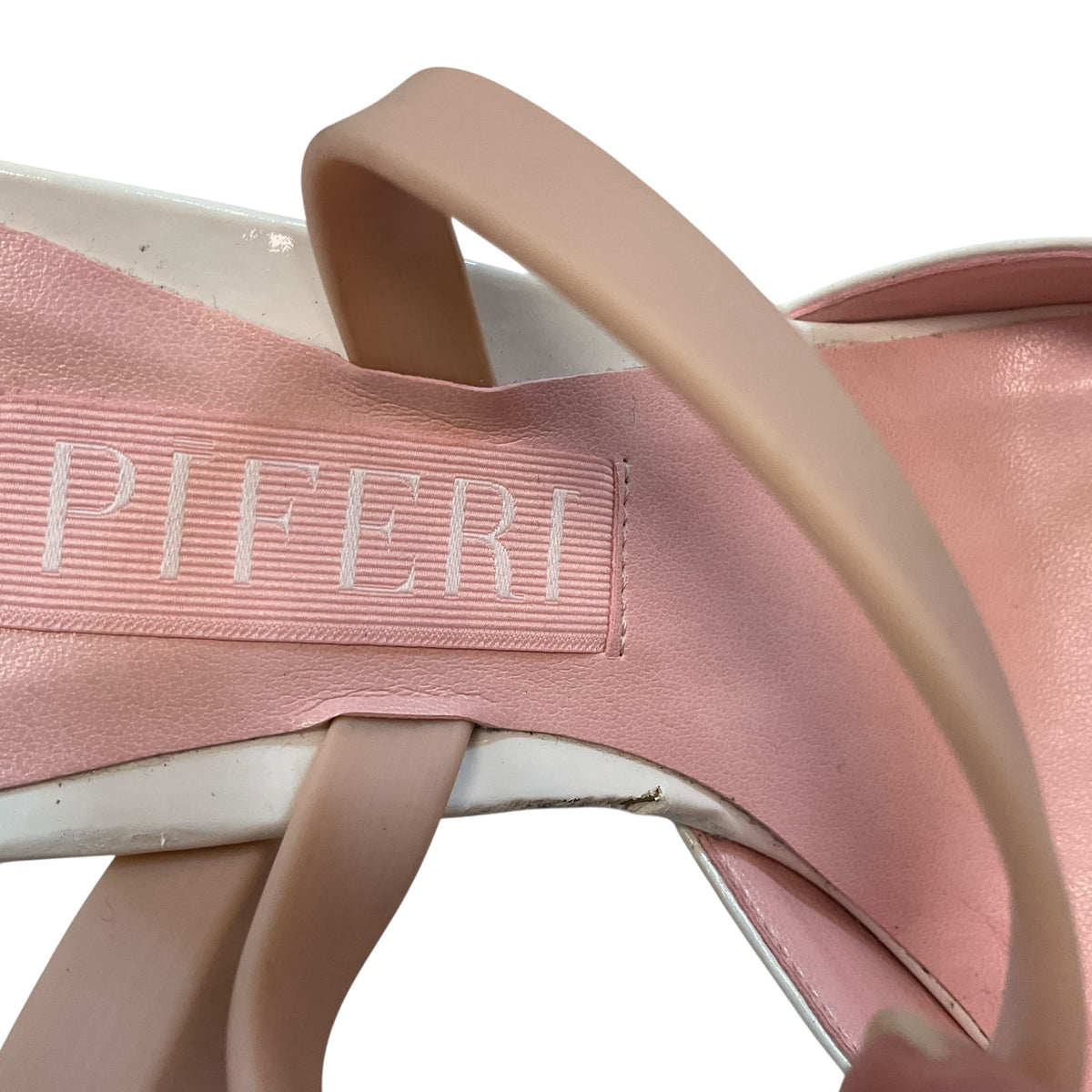 PIFERI shoes Size 37