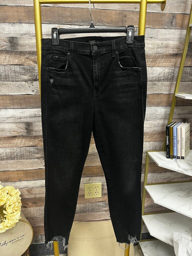 Level 99 Black Cropped Frayed Hem Denim Size 30