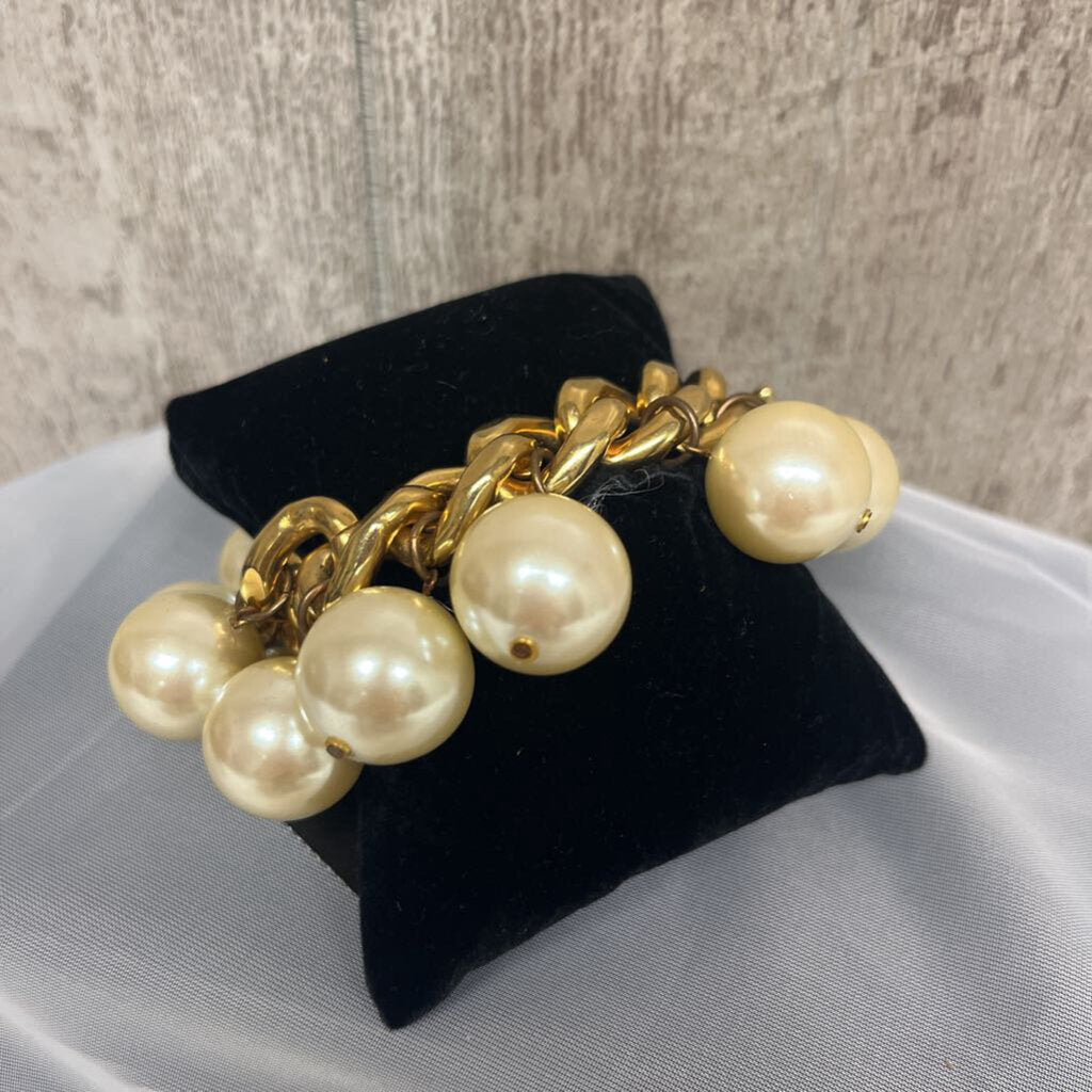 Carolee Pearl & Gold Bracelet & Earring Set